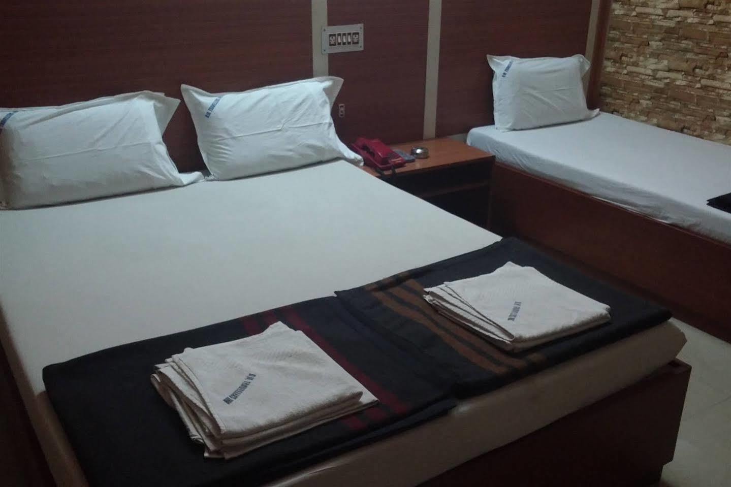 Lodge Dm Travellers Chennai
